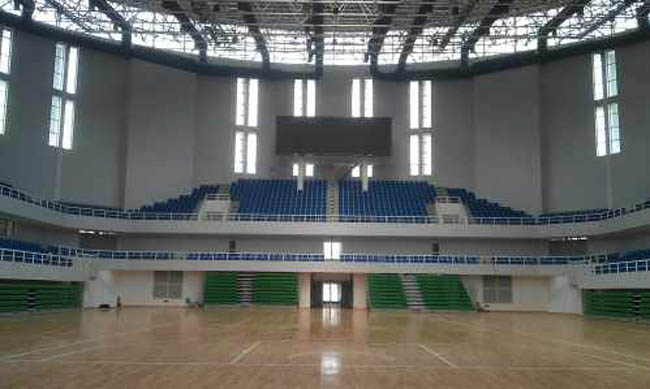 哈尔滨体育场看台网架工程