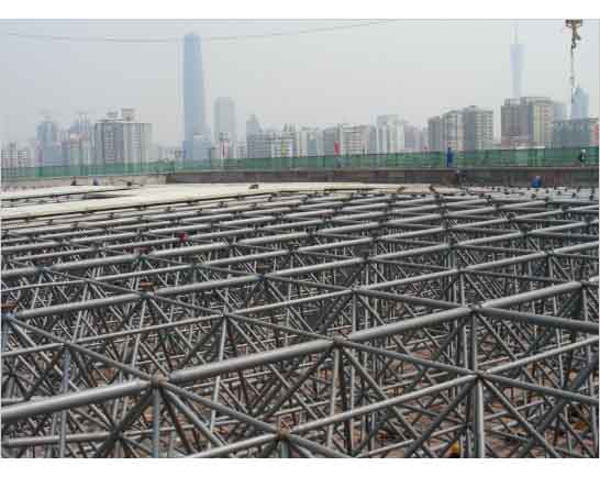 哈尔滨新建铁路干线广州调度网架工程